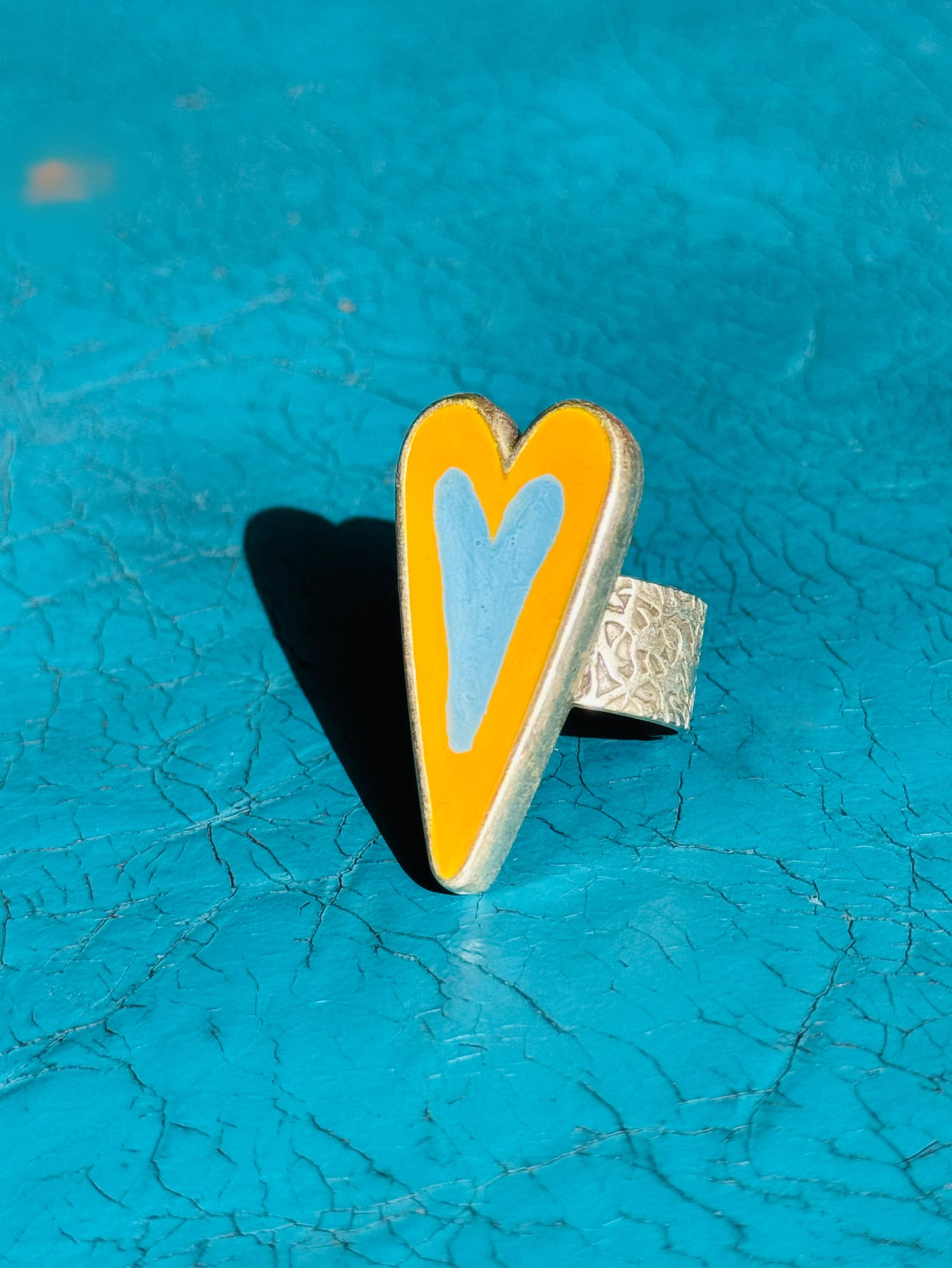 Medium Heart Ring Silver