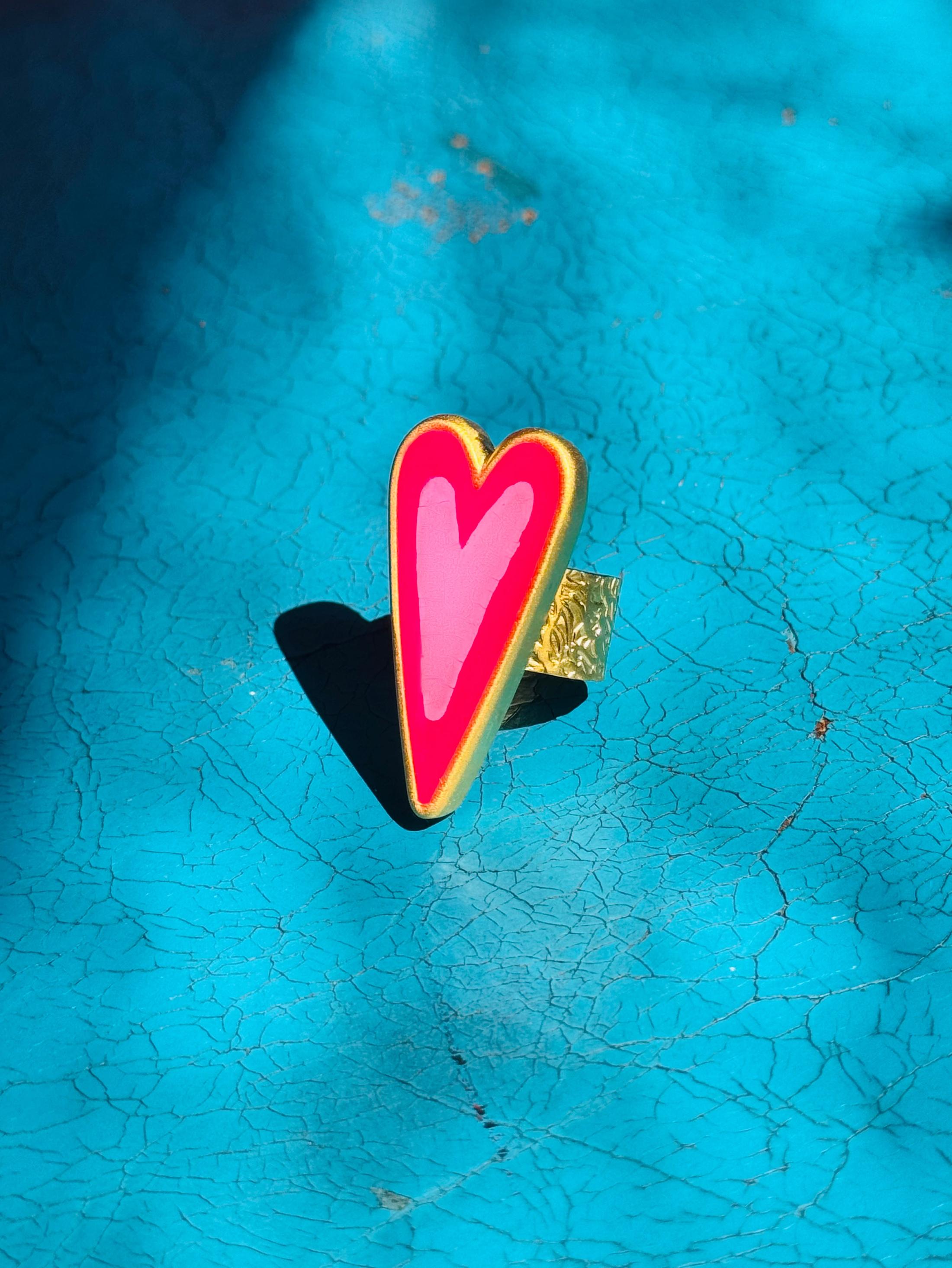 Medium Heart Ring Gold