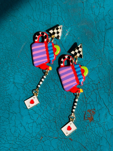 Teapot in Wonderland