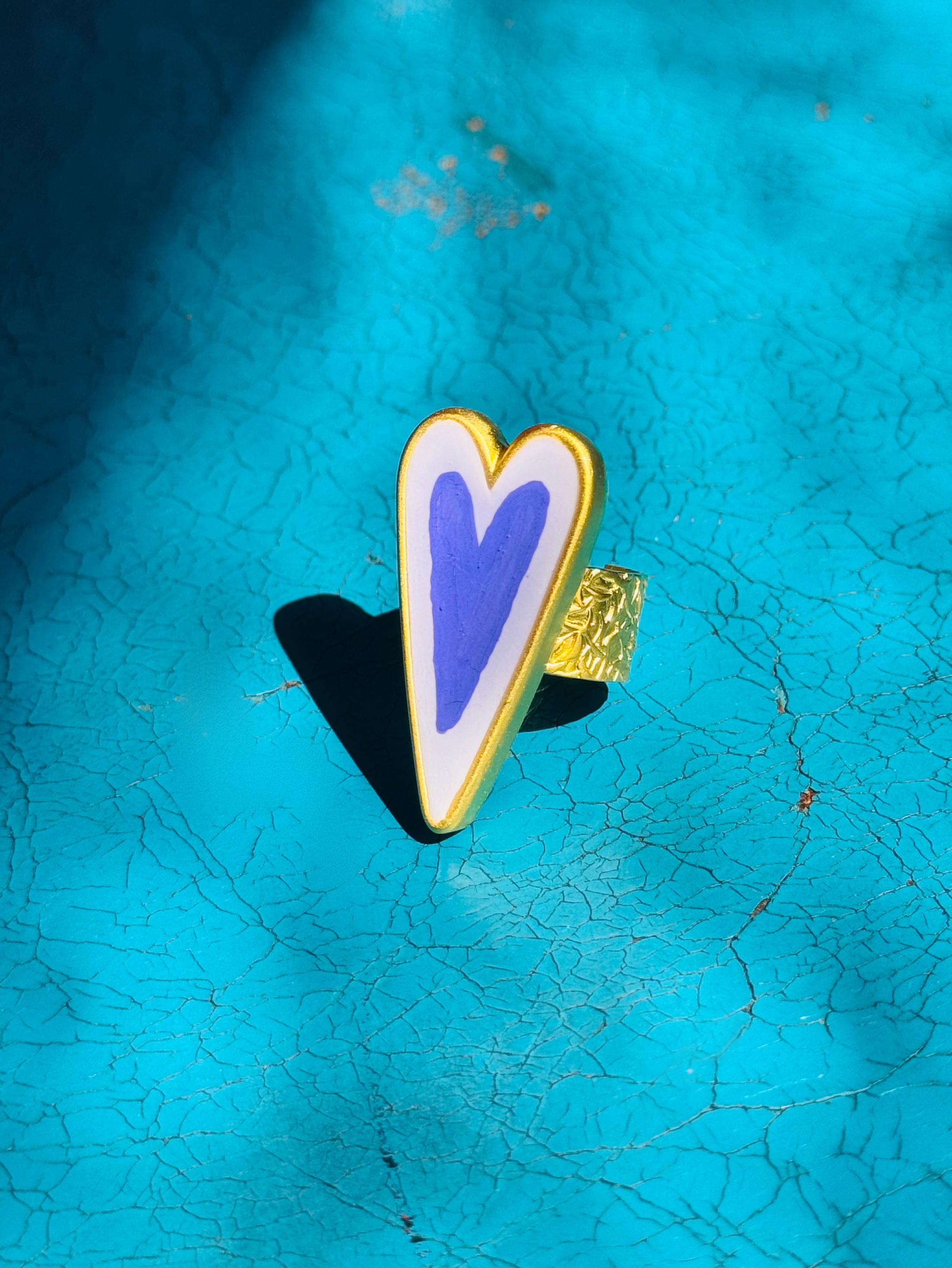 Medium Heart Ring Gold