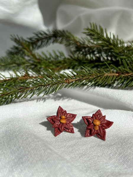 Poinsettia Studs